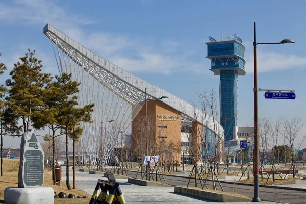 Incheon Jižní Korea Února 2020 Architektonický Zázrak Gyeongin Ara Passenger — Stock fotografie