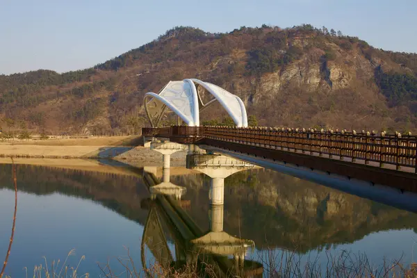 Sangju City Jižní Korea Března 2017 Elegantní Most Gyeongcheon Výraznými — Stock fotografie