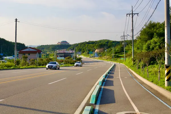 Yangyang County Jižní Korea Července 2019 Čtyřproudé Pobřežní Silnice Prochází — Stock fotografie