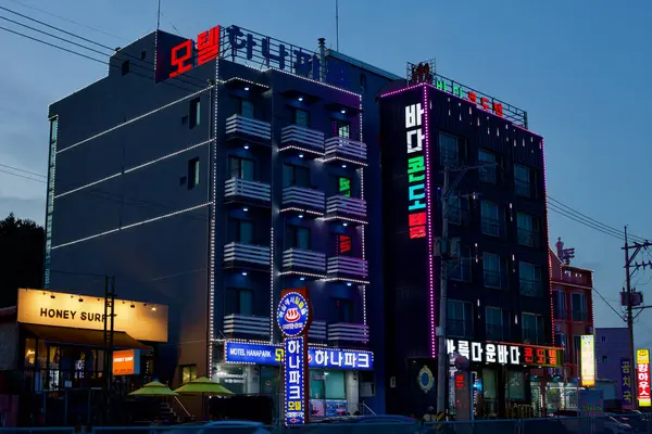 Yangyang County South Korea July 2019 Pair Six Story Motels — Stock Photo, Image