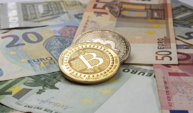 Avroya altın Bitcoin. Yakın plan.