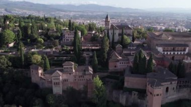 Granada, İspanya: Alhambra 'nın insansız hava aracı panoraması