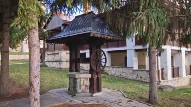 Traditional Old Well Made Wood Stone Capriana Monastery Courtyard Moldova — Vídeo de stock