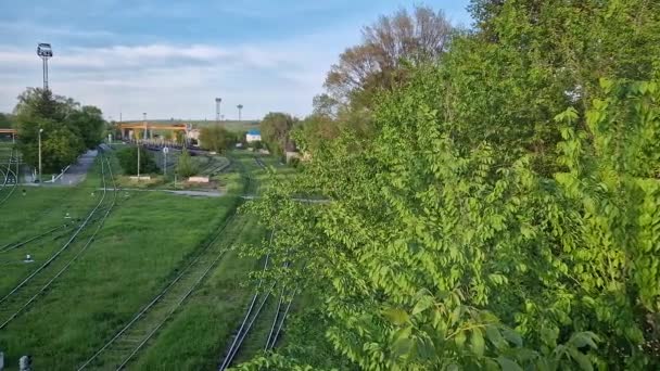 Ungheni 몰도바 철도의 전이점 루마니아와 보든에 위치한 라인에서 유럽으로 바퀴의 — 비디오