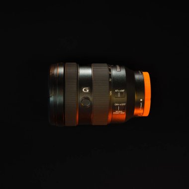 dijital kamera merceği sony 24-105 G - Editoryal Kullanım Sadece