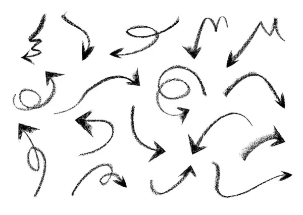 elle çizilmiş grunge okları kümesi