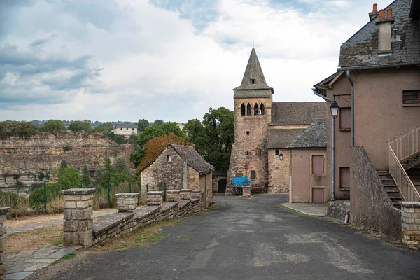 Canyon Bozouls Architektúrája Aveyronban Franciaországban — Stock Fotó