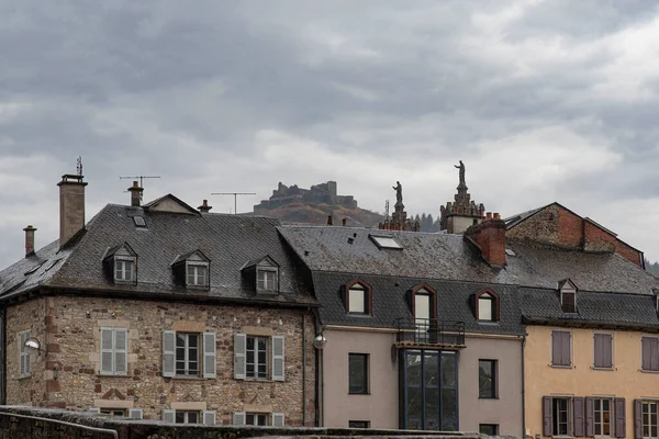 法国Aveyron的Lot山谷中的埃斯佩兰镇的建筑 — 图库照片