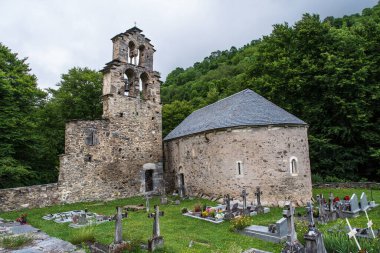 Fransa, Pireneler 'deki d' Aragnouet Katolik Tapınağı.