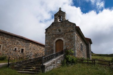 İspanya 'nın Cantabria ilindeki Katolik Şapeli