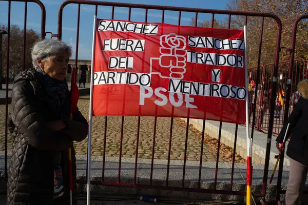 Högerprotestanter Protesterar Demonstration Mot Amnestin För Katalanska Separatister Och Mot — Stockfoto