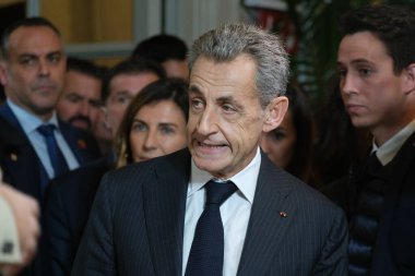 Fransa Cumhuriyeti 'nin eski başkanı Nicolas Sarkozy, 11 Aralık 2023 tarihinde İspanya' nın Madrid kentinde bulunan Mandarin Oriental Ritz Oteli 'nde 