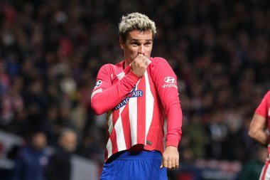 Madrid UEFA Şampiyonlar Ligi sırasında Atletico de Madrid 'den Antoine Griezmann ve 13 Aralık 2023 tarihinde Madrid, İspanya' da SS Lazio Mertropolitano Stadyumu. 