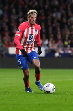 Madrid UEFA Şampiyonlar Ligi sırasında Madrid 'den Rodrigo De Paul ve İspanya' nın Madrid kentinde 13 Aralık 2023 tarihinde SS Lazio Mertropolitano Stadyumu. 
