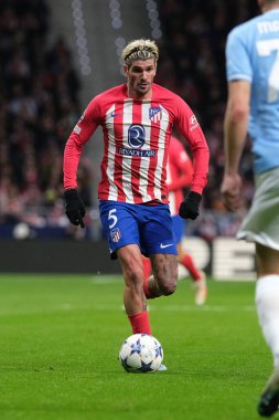 Madrid UEFA Şampiyonlar Ligi sırasında Madrid 'den Rodrigo De Paul ve İspanya' nın Madrid kentinde 13 Aralık 2023 tarihinde SS Lazio Mertropolitano Stadyumu. 
