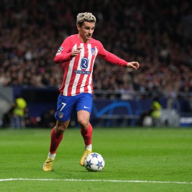 Madrid UEFA Şampiyonlar Ligi sırasında Atletico de Madrid 'den Antoine Griezmann ve 13 Aralık 2023 tarihinde Madrid, İspanya' da SS Lazio Mertropolitano Stadyumu. 