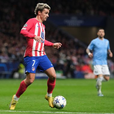 Madrid UEFA Şampiyonlar Ligi sırasında Atletico de Madrid 'den Antoine Griezmann ve 13 Aralık 2023 tarihinde Madrid, İspanya' da SS Lazio Mertropolitano Stadyumu. 