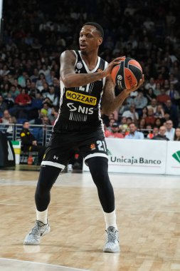 Partizan Mozzart Bet 'ten James William Nunnally Belgrad, 21 Aralık 2023' te İspanya 'nın başkenti WiZink' te Real Madrid ile Partizan Belgrad arasındaki Türk Hava Yolları EuroLeague 'inde oynuyor.