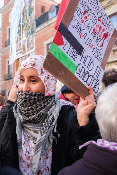 Manifestantes Protestan Durante Una Manifestación Apoyo Palestina Frente Ministerio Relaciones — Foto de Stock