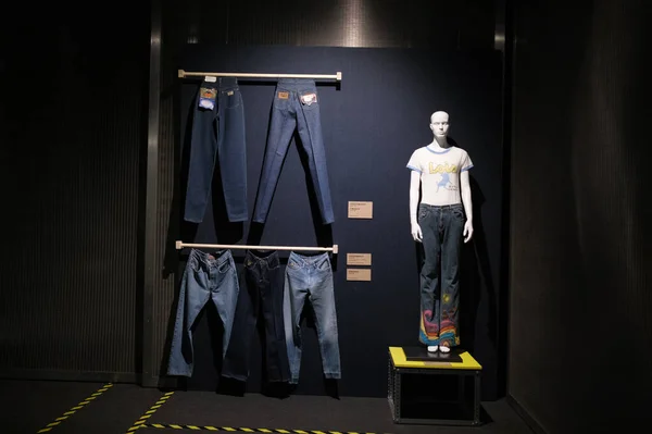 Madrid Kostüm Müzesi Ndeki Jeans Calle Ritz Jeans Calle Ritz — Stok fotoğraf