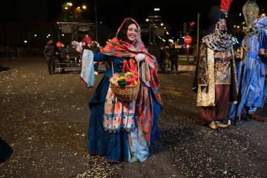 5 Ocak 2024 İspanya, Madrid 'deki Üç Kralın geçit töreni sırasında aktörler geçidi.