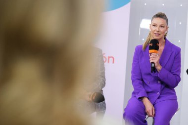 Anne Igartiburu 15 Ocak 2024 'te Madrid' de RTVE TV programı 