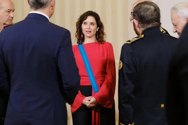 Prezydent Wspólnoty Madrytu Isabel Diaz Ayuso Otrzymuje Sash Ribbon Grand — Zdjęcie stockowe