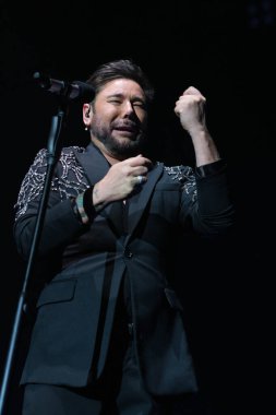 Şarkıcı Miguel Poveda, Inverfest 2024 'te 18 Ocak 2024' te İspanya 'nın Madrid şehrinde WiZink Center' da bir performans sergiledi..