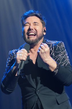 Şarkıcı Miguel Poveda, Inverfest 2024 'te 18 Ocak 2024' te İspanya 'nın Madrid şehrinde WiZink Center' da bir performans sergiledi..