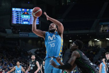 Movistar Estudiantes oyuncusu Movistar Estudiantes ile WiZink Center 'daki Club Betis arasında oynanan LEB Oro Maçı sırasında görüldü. Madrid 21 Ocak 2024 İspanya