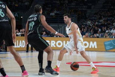Real Madrid 'den Facundo Campazzo 21 Ocak 2024' te İspanya 'nın başkenti Madrid' de oynanan Liga Endesa maçında Real Madrid ve Bilbao Basket arasında oynanacak..