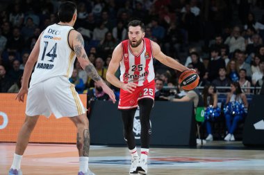 Olympiacos Pire 'den Peters Alec, 25 Ocak 2024 tarihinde İspanya' nın başkenti Madrid 'de oynanan Real Madrid ile Olympiacos Pire arasında oynanan EuroLeague karşılaşmasında.