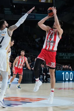 Olympiacos Pire 'den Petrusev Filip 25 Ocak 2024 tarihinde İspanya' nın başkenti Madrid 'de oynanan Real Madrid ile Olympiacos Pire arasında oynanan EuroLeague karşılaşmasında.