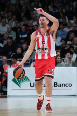 Olympiacos Pire 'den Larentzakis Giannoulis, 25 Ocak 2024 tarihinde İspanya' nın başkenti Madrid 'de oynanan ve Real Madrid ile Olympiacos Pire arasında oynanan EuroLeague karşılaşmasında.