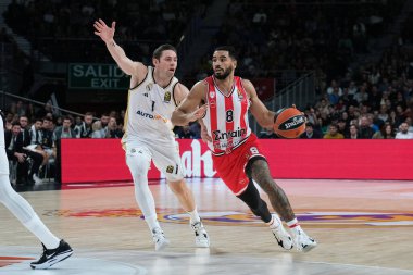 Olympiacos Pire 'den Mitrou Long Naz, 25 Ocak 2024 tarihinde İspanya' nın başkenti Madrid 'de oynanan Real Madrid ile Olympiacos Pire arasında oynanan EuroLeague karşılaşmasında.