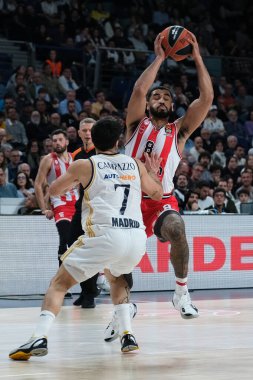 Olympiacos Pire 'den Mitrou Long Naz, 25 Ocak 2024 tarihinde İspanya' nın başkenti Madrid 'de oynanan Real Madrid ile Olympiacos Pire arasında oynanan EuroLeague karşılaşmasında.