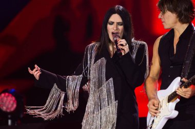 Şarkıcı Laura Pausini, 27 Ocak 2024 'te İspanya' nın başkenti Madrid 'de düzenlenen festivalde sahne aldı.