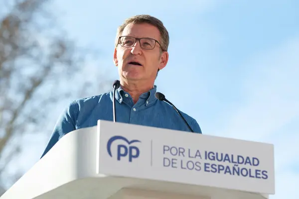 Presidente Partido Popular Alberto Nuez Feijoo Durante Uma Manifestação Madri — Fotografia de Stock