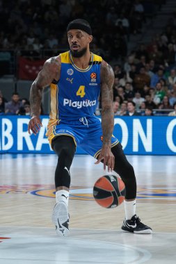 Maccabi Tel Aviv 'den Brown Lorenzo, Real Madrid ile Maccabi Tel Aviv arasında oynanan EuroLeague maçı sırasında 30 Ocak 2024 tarihinde İspanya' nın başkenti Madrid 'de oynanmıştır..