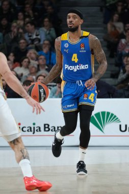Maccabi Tel Aviv 'den Brown Lorenzo, Real Madrid ile Maccabi Tel Aviv arasında oynanan EuroLeague maçı sırasında 30 Ocak 2024 tarihinde İspanya' nın başkenti Madrid 'de oynanmıştır..