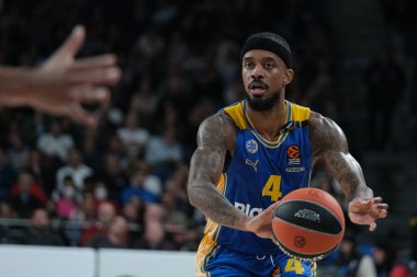 Maccabi Tel Aviv 'den Brown Lorenzo, Real Madrid ile Maccabi Tel Aviv arasında oynanan EuroLeague maçı sırasında 30 Ocak 2024 tarihinde İspanya' nın başkenti Madrid 'de oynanmıştır..