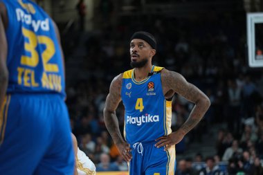 Maccabi Tel Aviv 'den Brown Lorenzo, Real Madrid ile Maccabi Tel Aviv arasında oynanan EuroLeague maçı sırasında 30 Ocak 2024 tarihinde İspanya' nın başkenti Madrid 'de oynanmıştır..