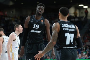 LDLC 'den Youssoupha Asvel Villeurbanne, Real Madrid ile LDLC Asvel arasında oynanan Türk Hava Yolları EuroLeague maçı sırasında 01 Şubat 2024 tarihinde İspanya' nın başkenti Madrid 'de oynanmıştır.. 
