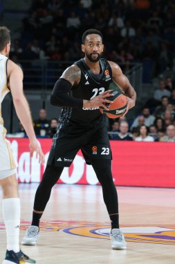 LDLC 'den Lighty David Asvel Villeurbanne, Real Madrid ile LDLC Asvel arasında oynanan Türk Hava Yolları EuroLeague maçı sırasında 01 Şubat 2024' te İspanya 'nın başkenti Madrid' de oynandı.. 