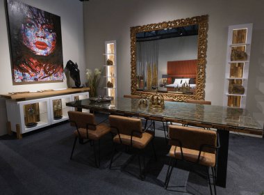 Madrit 'teki InterTERGIFT 2024 Uluslararası Dekorasyon Sergisi' nde dekoratif unsurlar sergilenmektedir. 8 Şubat 2024 Madrid, İspanya