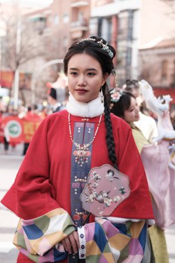 11 Şubat 2024 tarihinde İspanya 'nın Madrid şehrinde yapılan Çin Yeni Yıl Ejderha Geçidi sırasında birkaç kişi öldü. Dün, 10 Şubat 2024