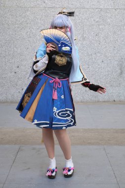 2 Şubat 2024 'te İspanya' nın Madrid şehrinde Japonya 'nın Ifema şehrindeki hafta sonu etkinliklerine bir Cosplayer katılır.
