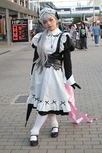 2 Şubat 2024 'te İspanya' nın Madrid şehrinde Japonya 'nın Ifema şehrindeki hafta sonu etkinliklerine bir Cosplayer katılır.