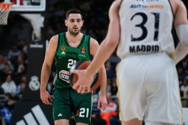 Türk Hava Yolları EuroLeague sırasında Panathinaikos 'tan Papapetrou Ioannis, Real Madrid ile Panathinaikos Atina arasında basketbol, Wizink Center' da 29 Şubat 2024 tarihinde Madrid 'de İspanya