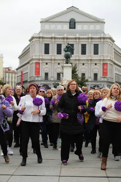 Ženy Požadují Rovnost Flashmob Před Královským Palácem Příležitosti Mezinárodního Dne — Stock fotografie